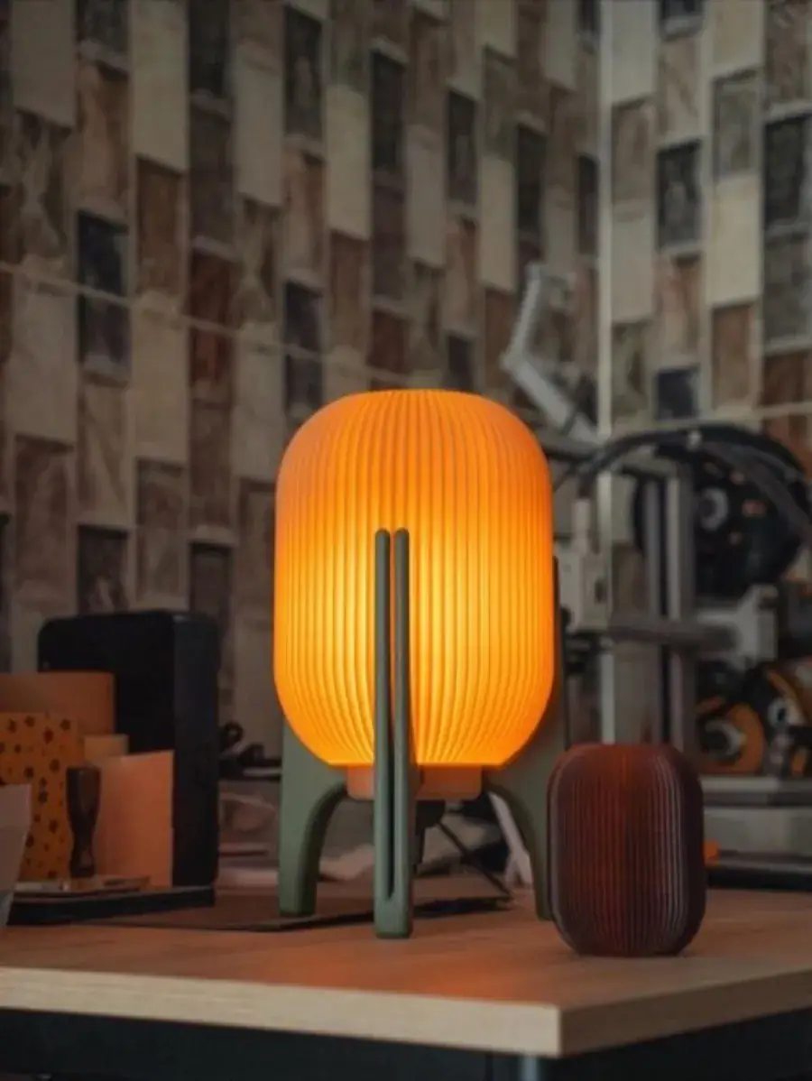 Amber Table Lamp
